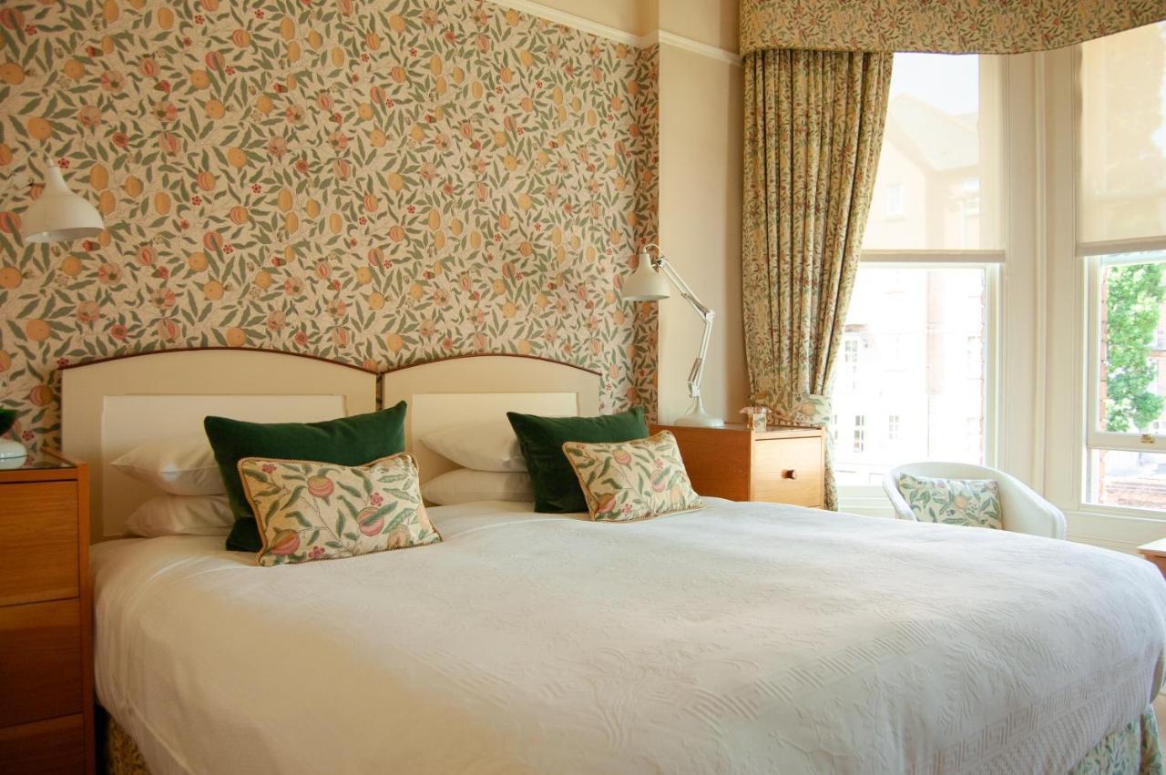 Bed and breakfast Ravenhill House